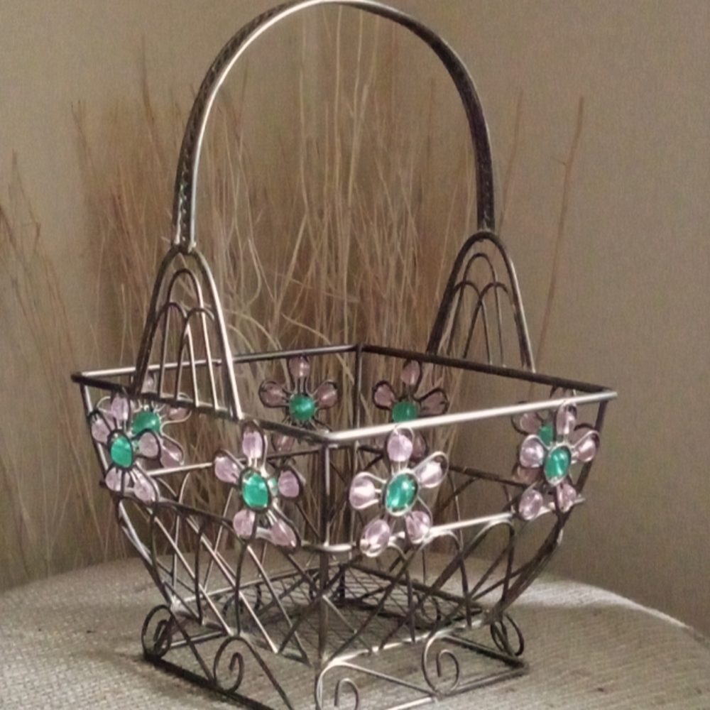 Beaded Floral Gold Colored Wire Basket